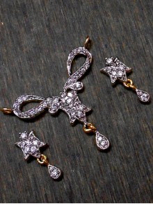 CZ Pendant With Earrings